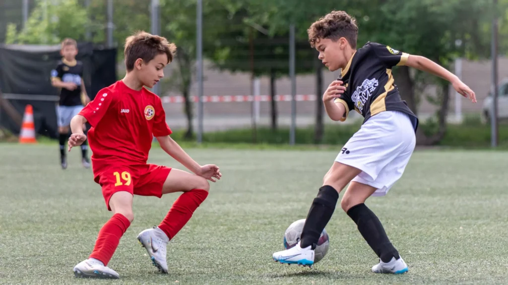academia de fotbal lumina wolves 67fd58602efb1 1024x576