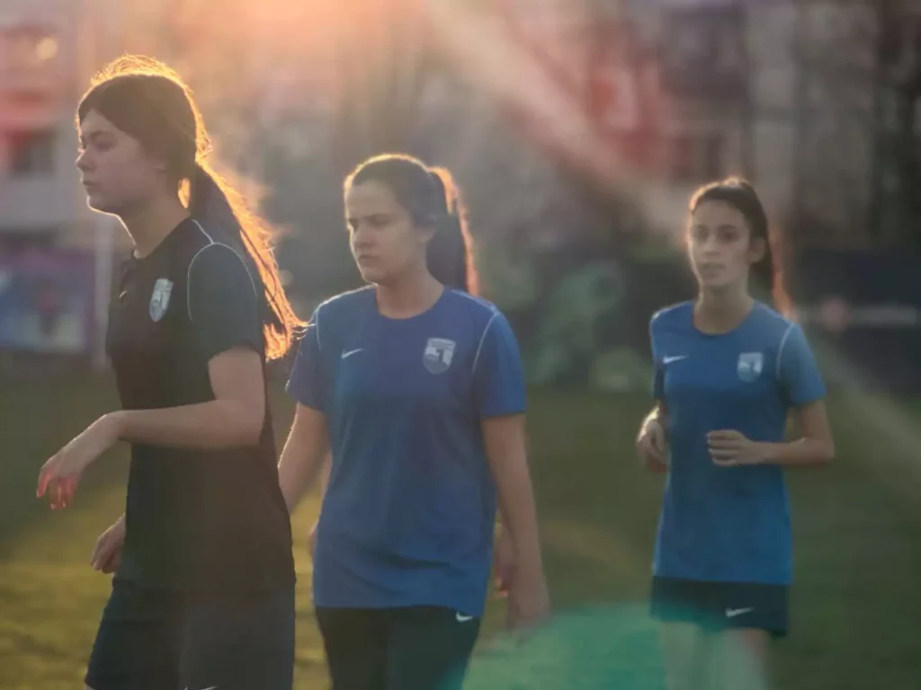 acs juniorul fete 1 67fe67139b226 1024x768