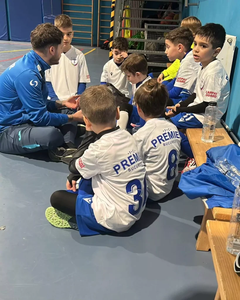 fc premier 5 67fe7d37a670c 819x1024