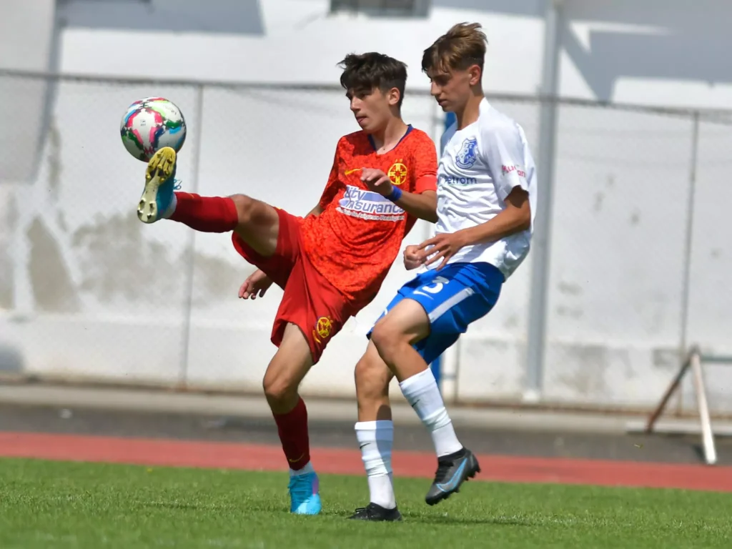 fcsb academie 13 67fbe20ddd87b 1024x768