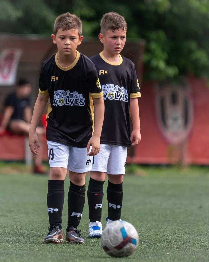 scoala de fotbal lucian sanmartean 3 67fd5837d096d 819x1024