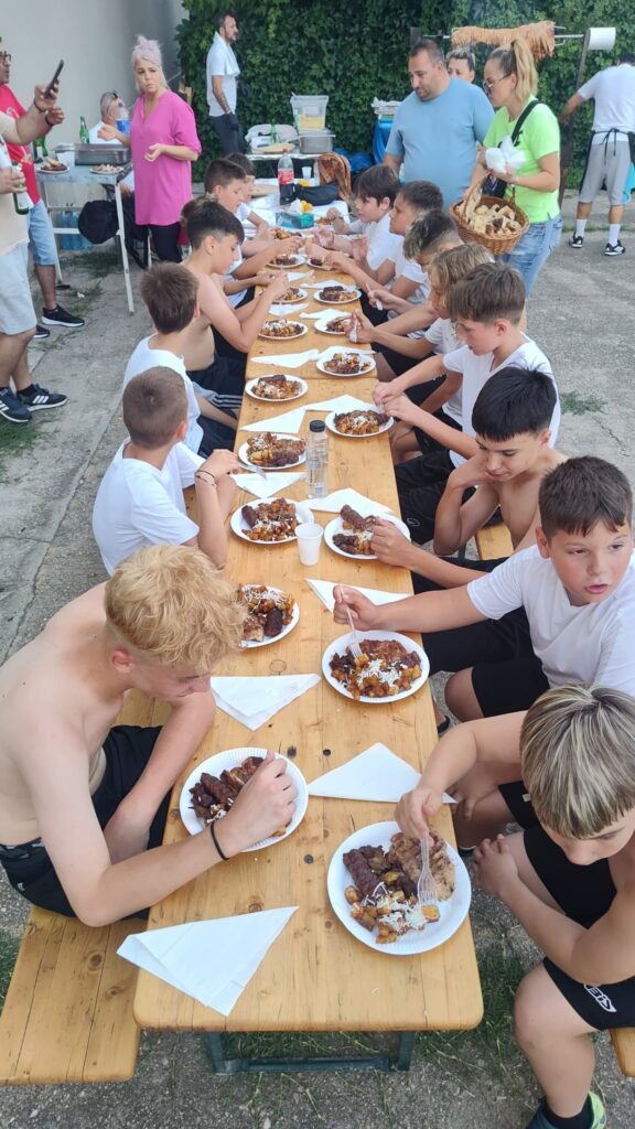 ACS Celtic Bucuresti 4 576x1024