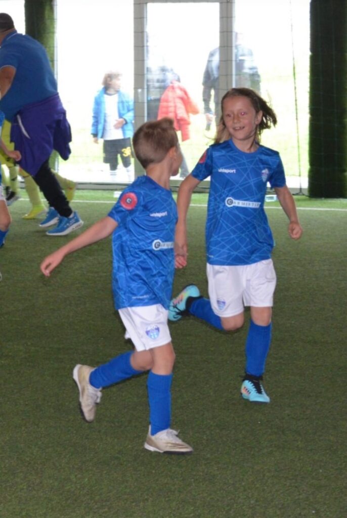 fc victoria junior bucuresti 6 686x1024