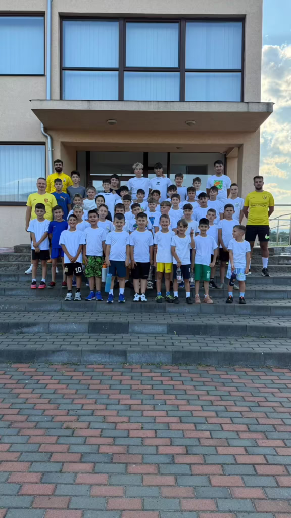 A.C. CLUB NEAMT 7 576x1024