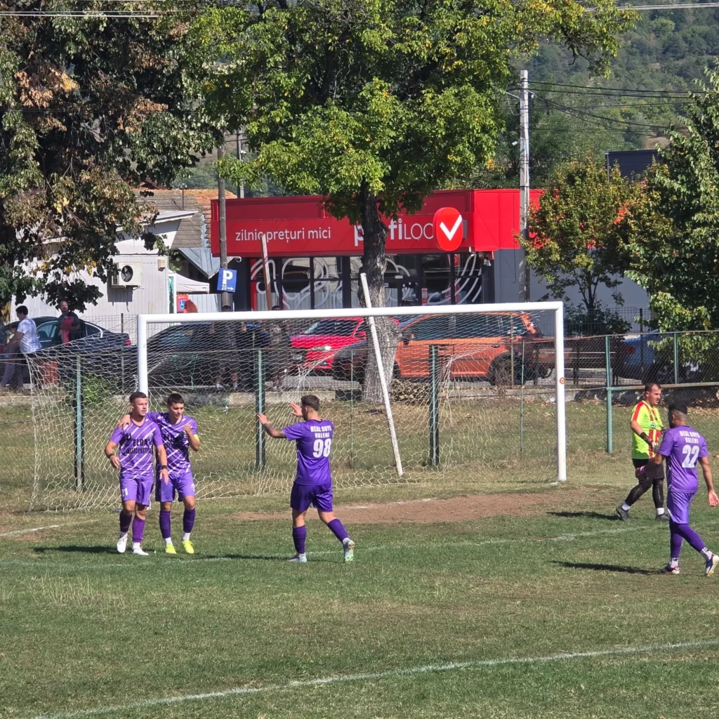 RealBoysValeniideMunte 2 1024x1024