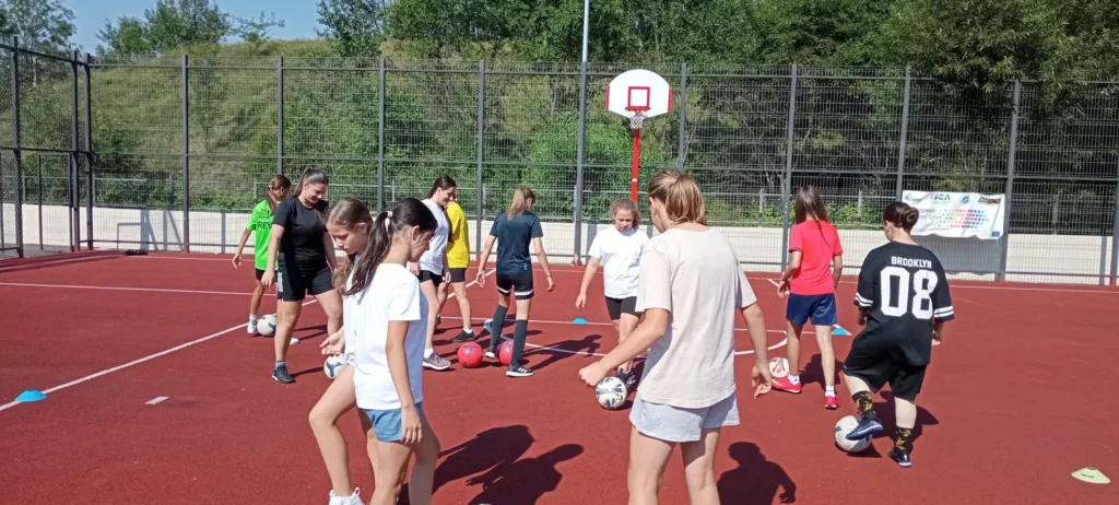 ViitorulComarnic3 1024x462