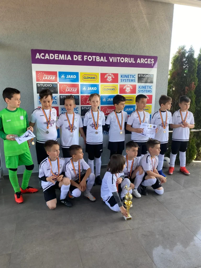 ACSVIITORULARGES 3 768x1024