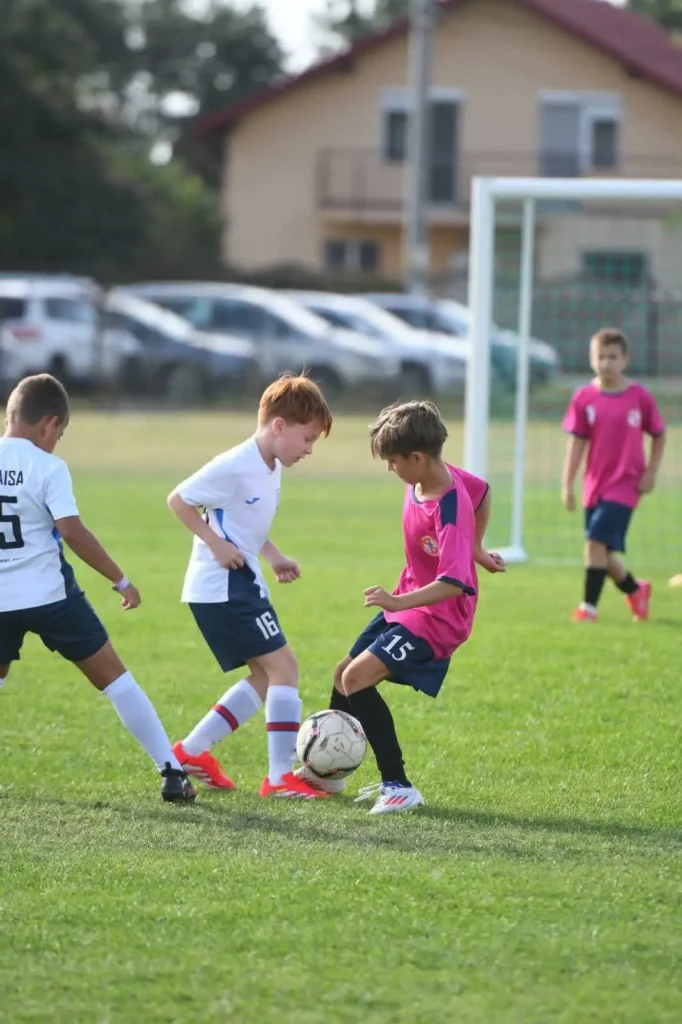 AcademiadeFotbalFlaviusStoican 2 682x1024