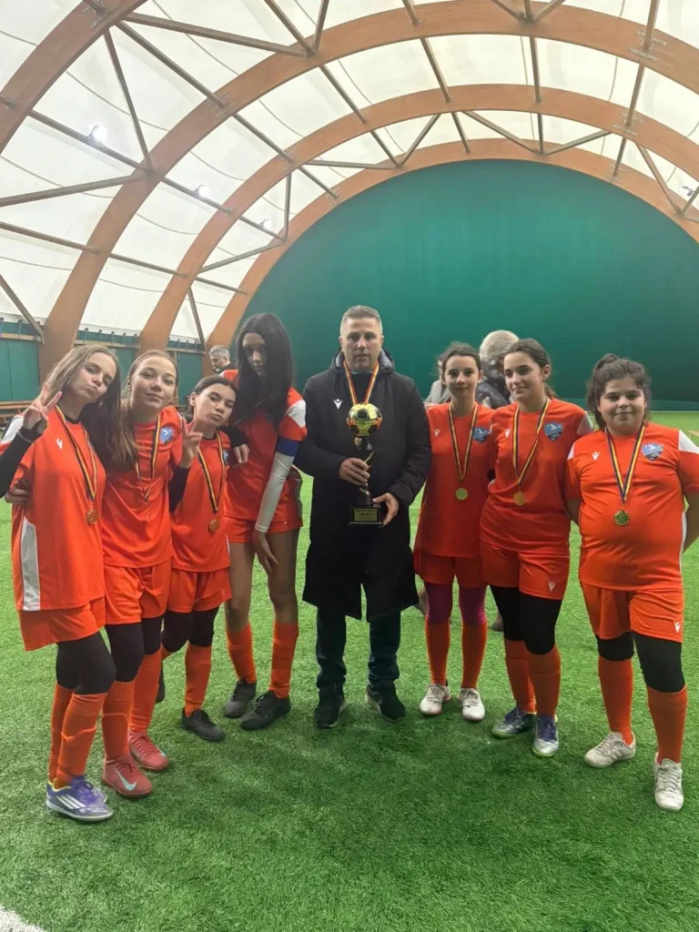 CSAtleticDrobeta 2 768x1024