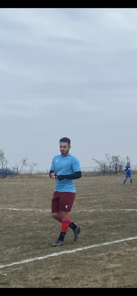 CSViitorulDarvari 4 473x1024