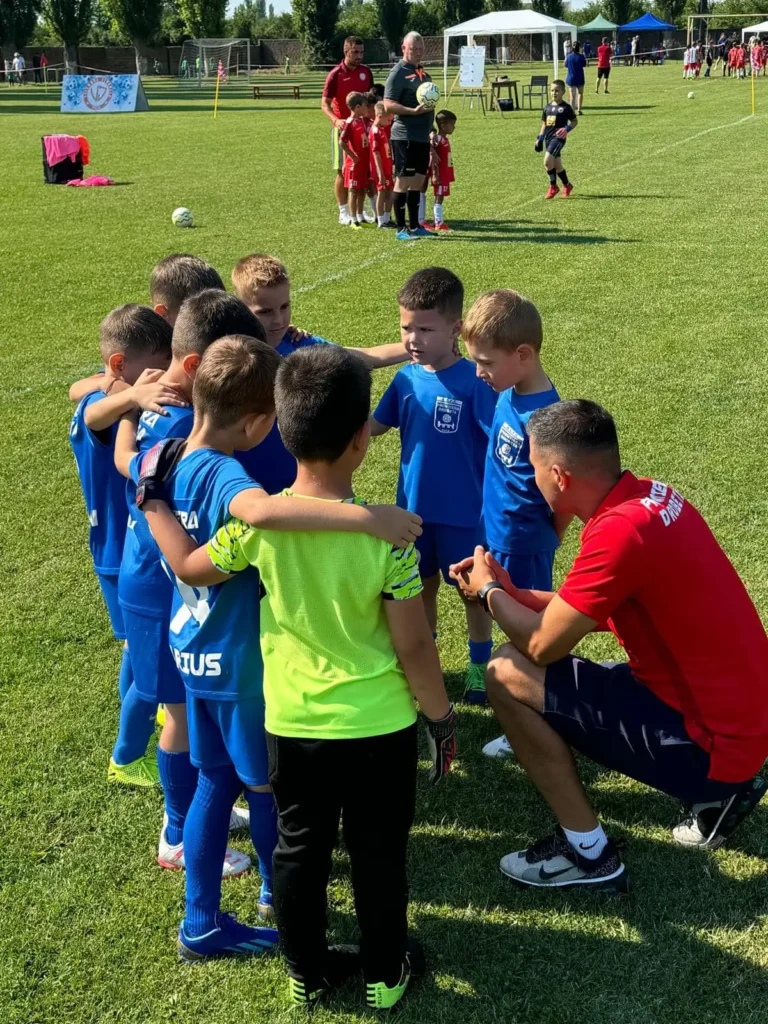 FRONTIERADROBETA 5 768x1024