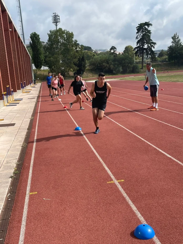 LiceulcuProgramSportivTg Jiu 3 768x1024